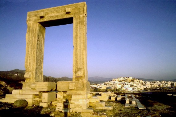  Naxos 